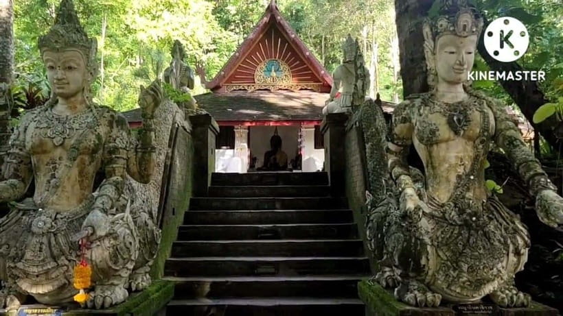 Spiritual Sunrise Wat Doi Suthep, Pha Lat, Alms & Meditation - Alms Giving the Thai Way: Offer, Receive, and Stay Respectful
