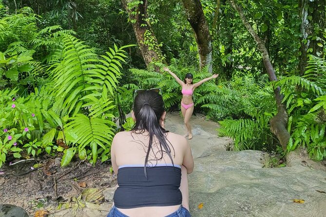 Sticky Waterfall Chiang Mai and Mae Ngat Boat Tour - Bua Thong Sticky Waterfalls (Nam Phu Chet Si): Your Main Event