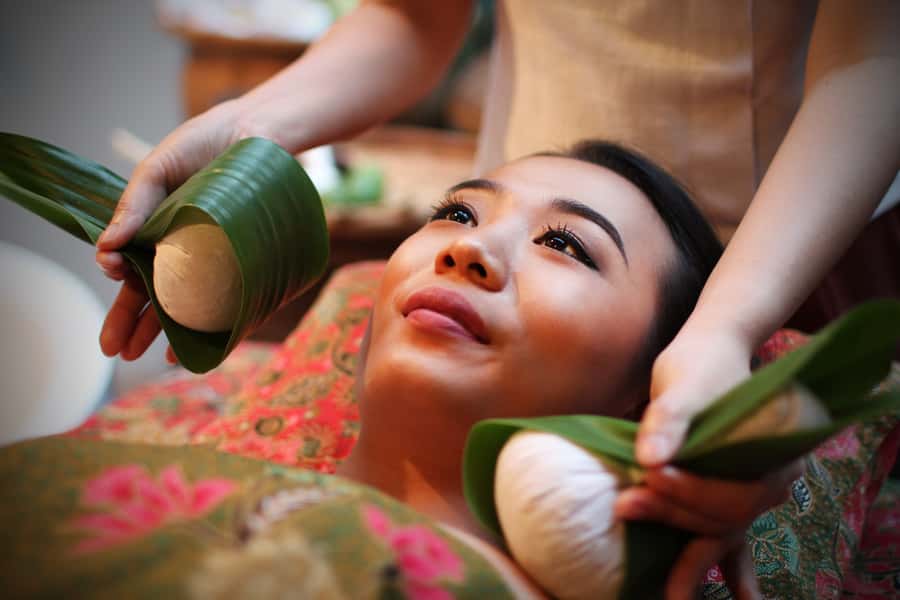 Thai Luxury Spa Packages - Fah Lanna Spa in Chiang Mai’s moat: why the location matters