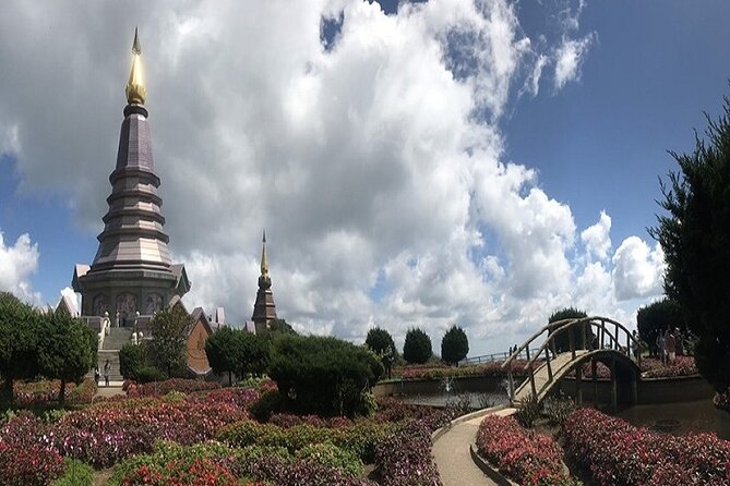 The Best One Day Trip Of Doi Inthanon National Park - Wachirathan Falls: The Best First Stop for Feeling the Park