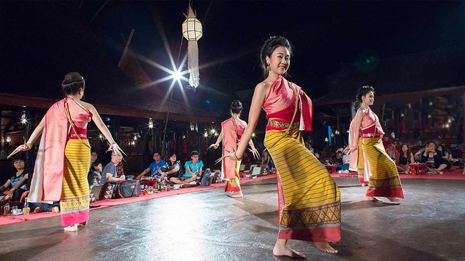 Traditional Khum Khantoke Dinner & Dance Show at Chiang Mai with Return Transfer - Who should book this khantoke dinner?