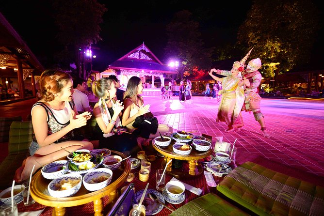 Traditional Khum Khantoke Dinner from Chiang Mai with Cultural Dance Show - Tips that make the night better (especially for the show)
