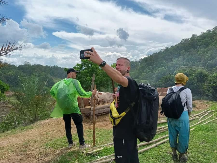 Trekking 2 Days 1 Night+Rice fields+Bamboo Rafting - Day one trek: rice paddies, scenic views, and the Karen village walk-through