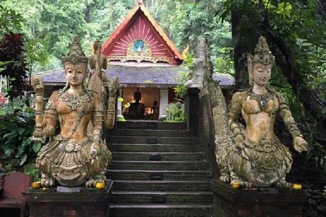 Trekking at the Monk Trail and Doi Suthep Temple Private Tour - Hotel pickup, private transport, and a smooth start at 8:30 am