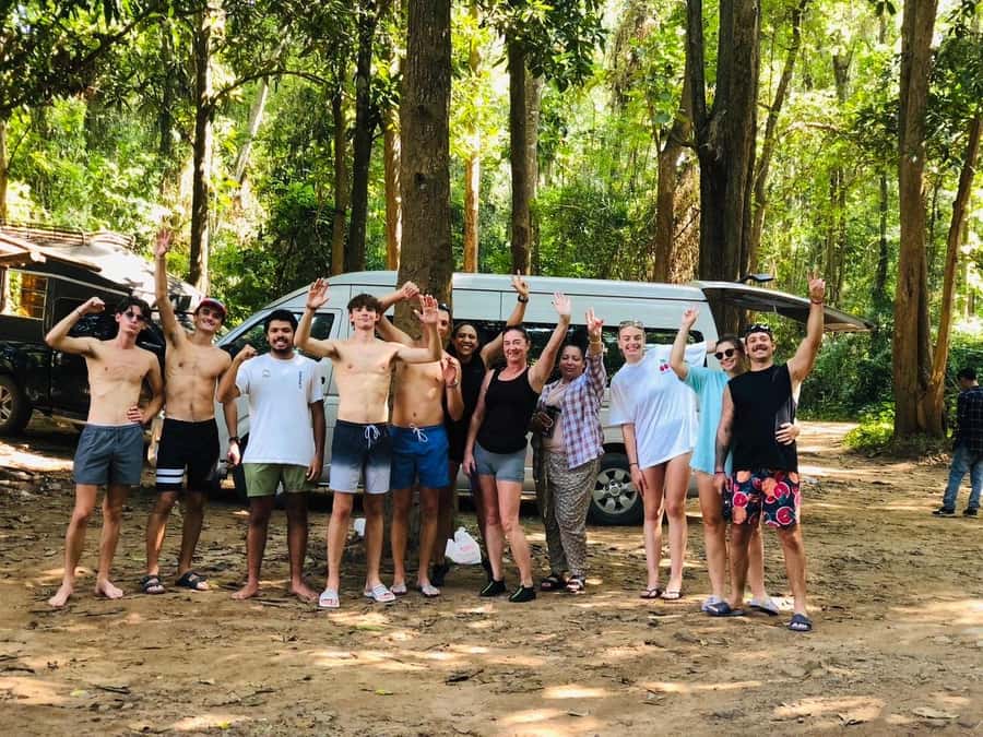 Two-Day Secret Adventure in Chiang Mai: Local Jungle Route - Meals and herb lessons: why this tour feels more local