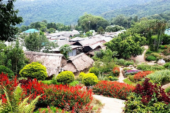 Wat Phra That Doi Suthep & Hmong Village Half Day Tour From Chiang Mai - Price and value: what $32.18 buys you (and what it doesn’t)