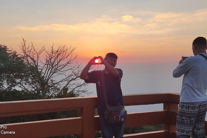Wat Phra That Doi Suthep spiritual Sunrise Tour with an Ex-monk - Key Things I’d Prioritize on This Sunrise Tour