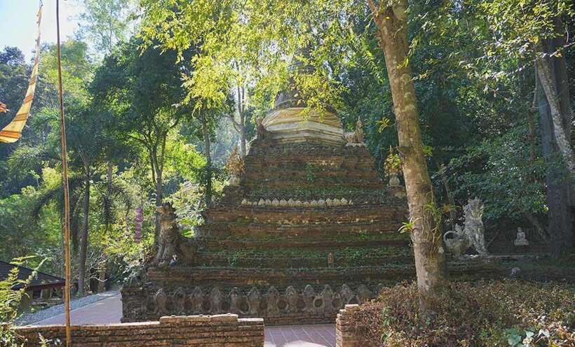 Wat Phra That Doi Suthep & Wat Pha lat Evening Tour & Guide - What to Pack and Wear (So You Don’t Get Stuck at the Gate)