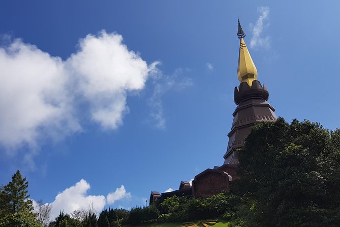 Wow! Doi Inthanon National Park Adventure, Lunch & Entry Included - The highest spot in Thailand: short trail, birds, and fog-proof expectations